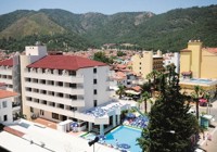 Kapmar Hotel, Pool and hotel