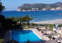 1. Beverly Playa Hotel