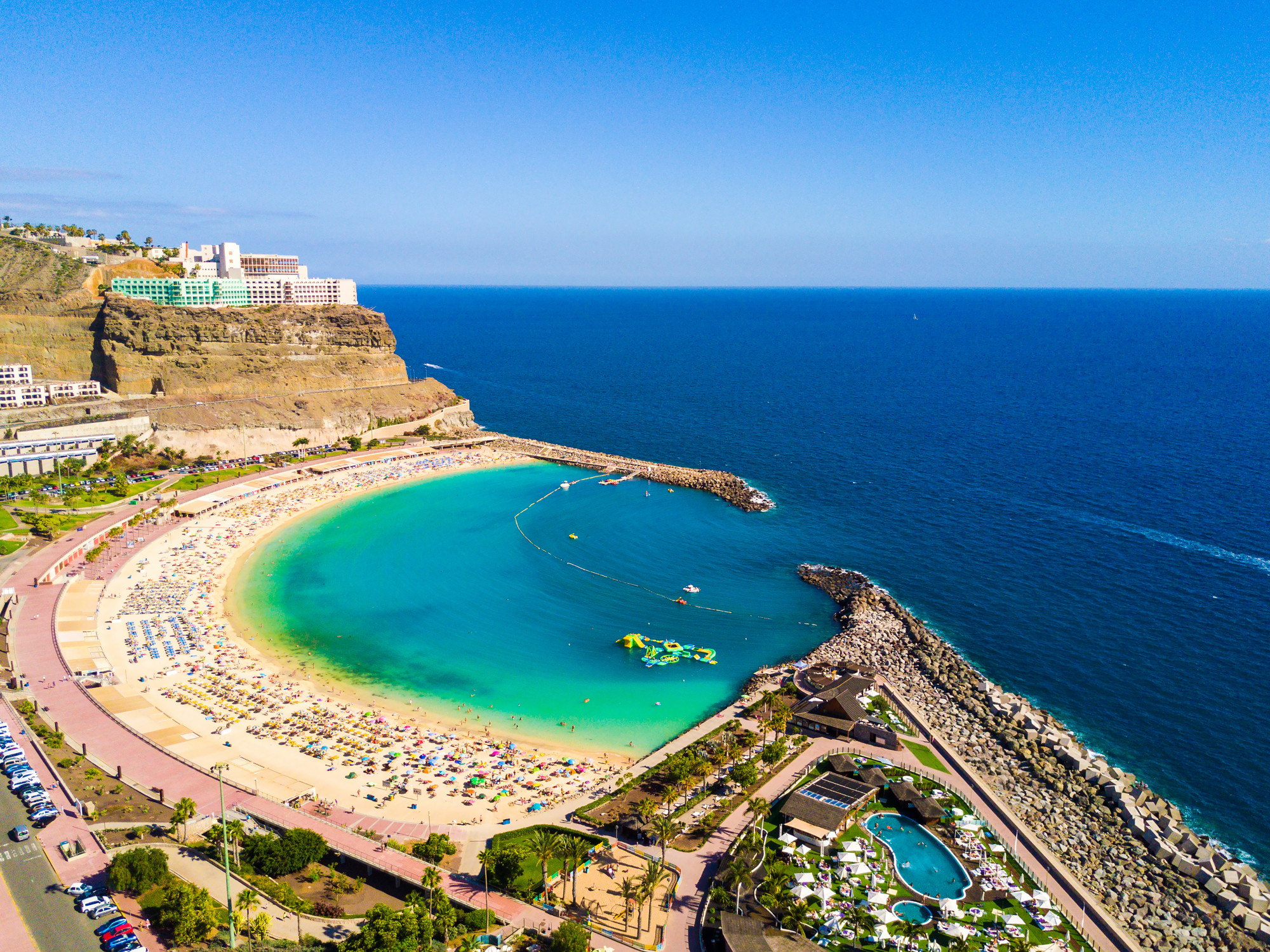 Playa Amadores