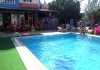 Atlantis Apartments Pool