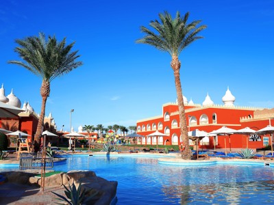 Alf Leila Wa Leila. Outdoor Pool 2