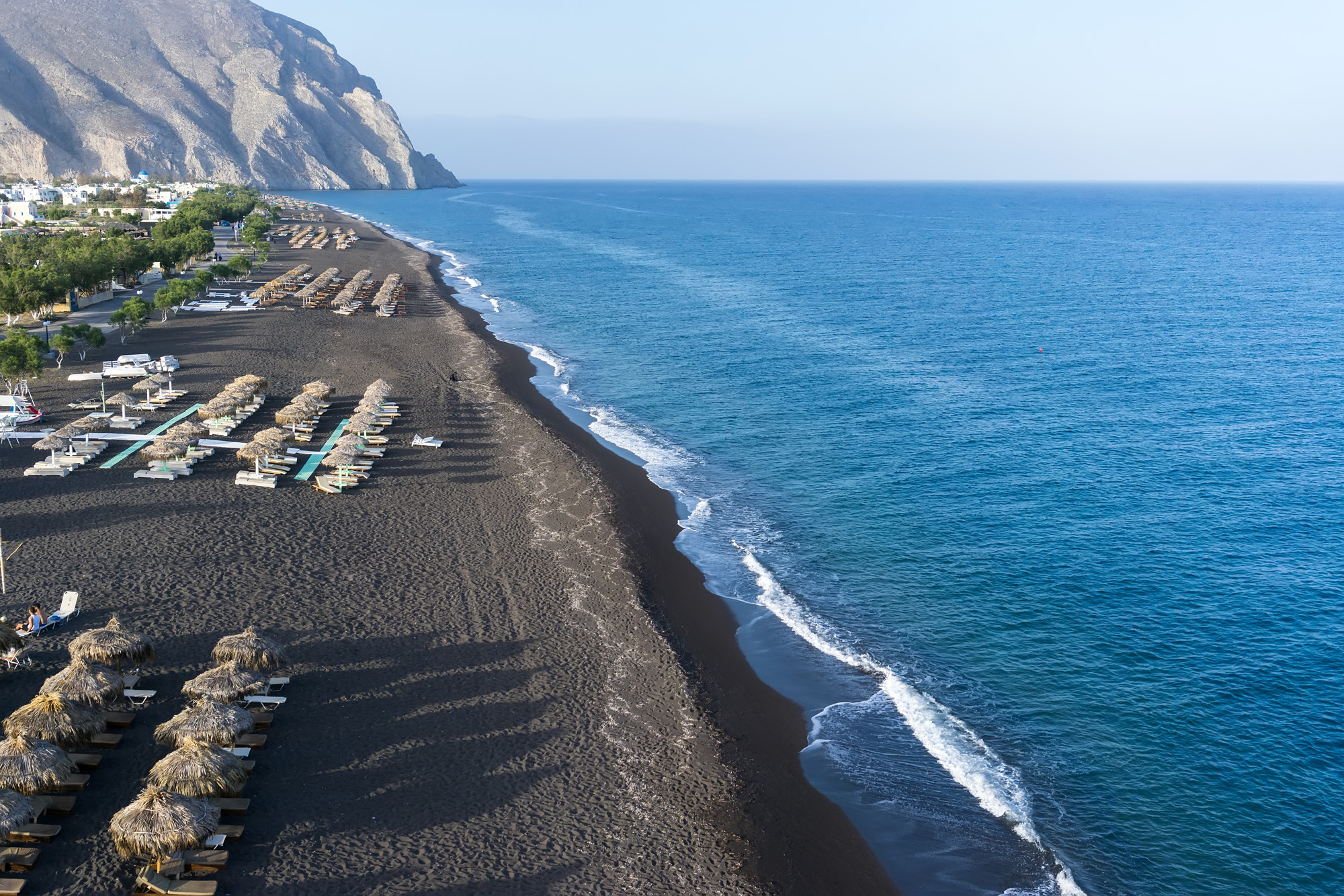 Perissa Beach