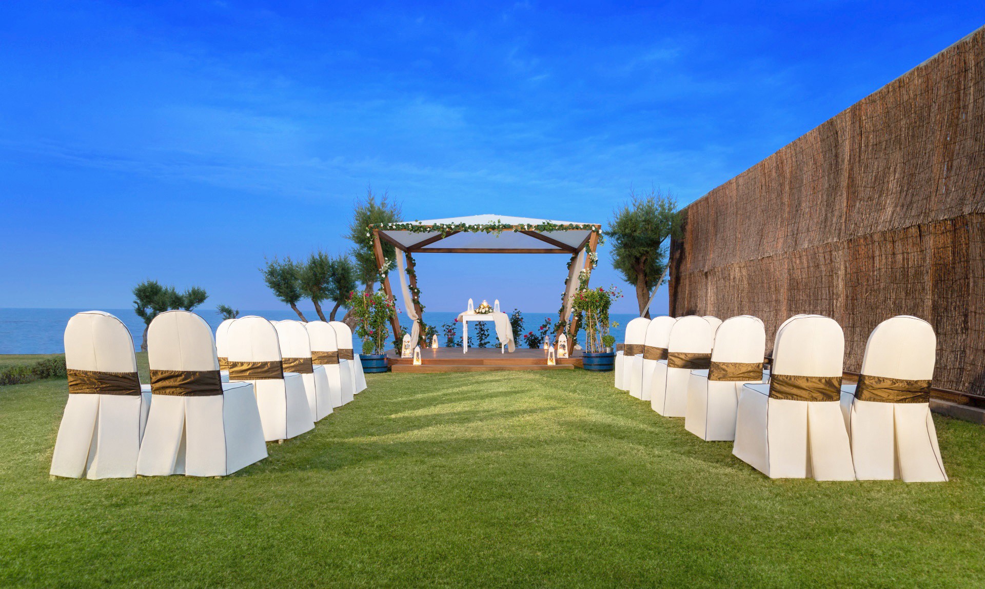 Amada Colossus Resort Ceremony