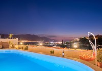Pool Area At The Virginia Hotel
