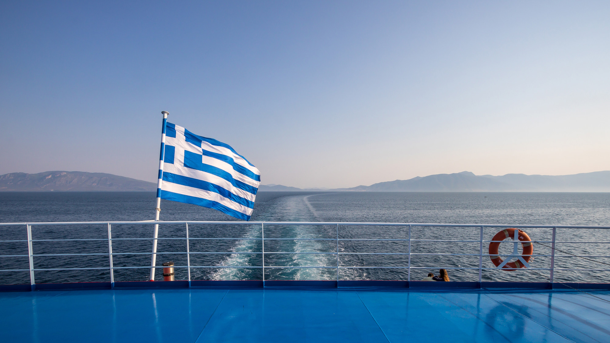 Why Go Island Hopping In Greece?