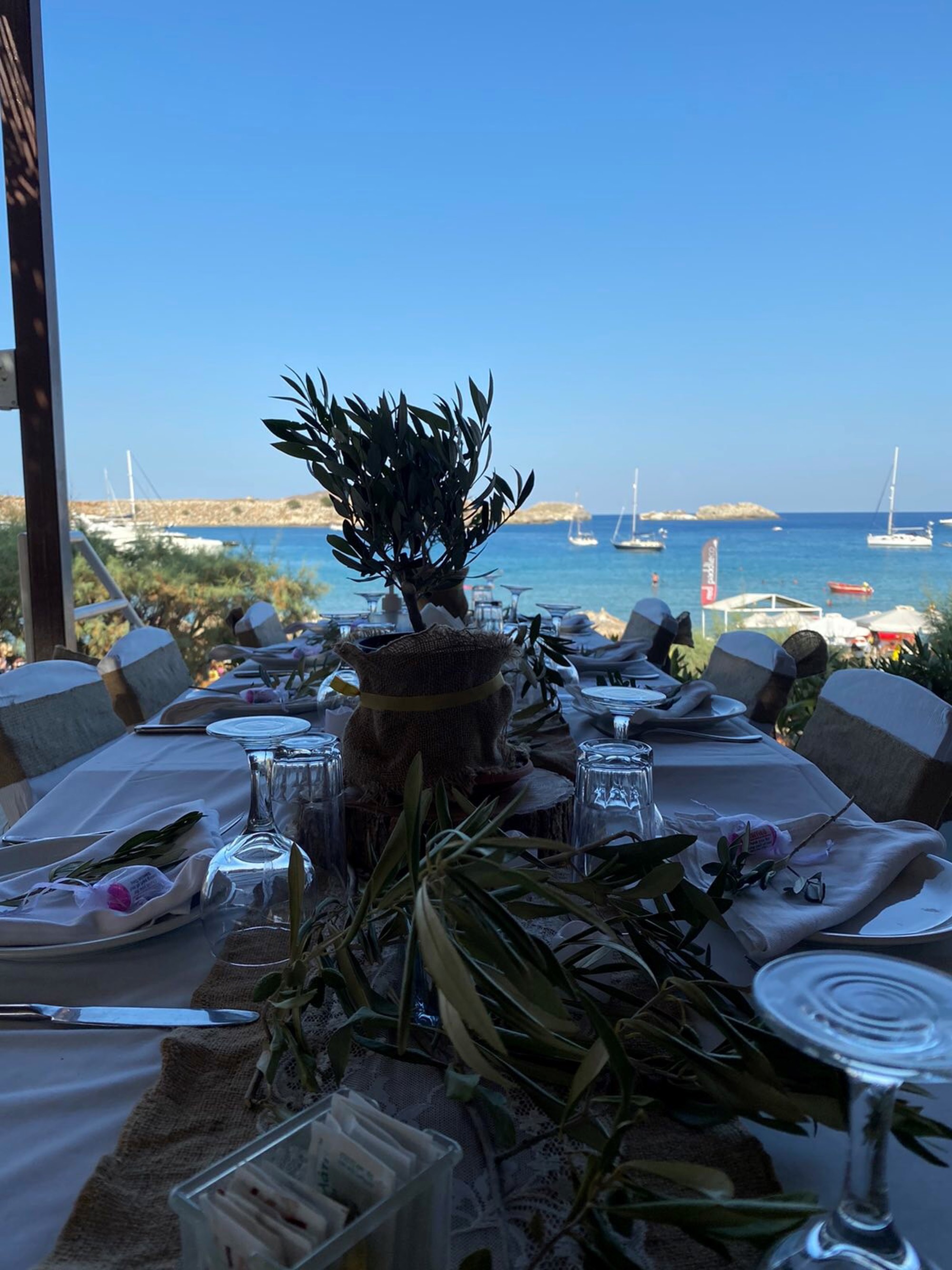 Nefeli Taverna